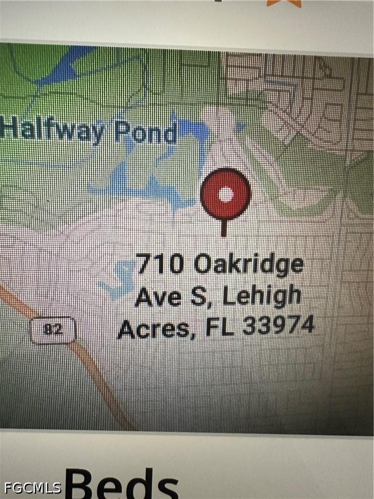 710 Oakridge Ave., Lehigh Acres, FL 33974