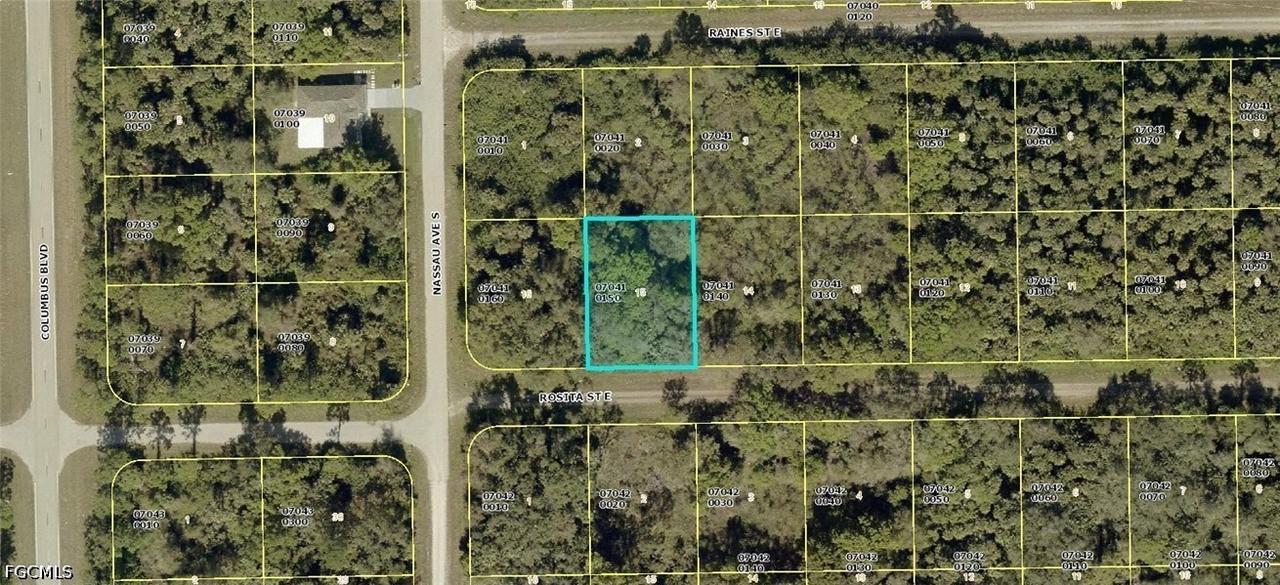 1211 Rosita St., Lehigh Acres, FL 33974