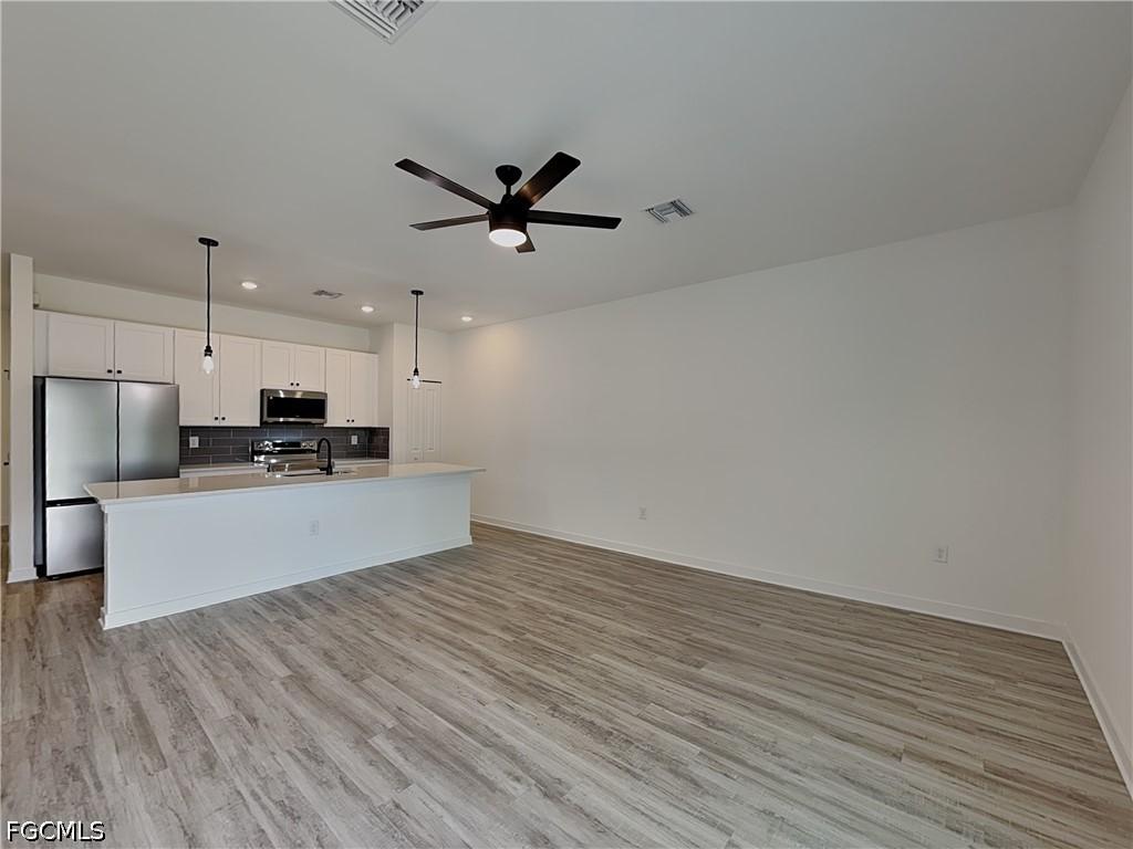 2208-2210 Wayne Ave., Lehigh Acres, FL 33973