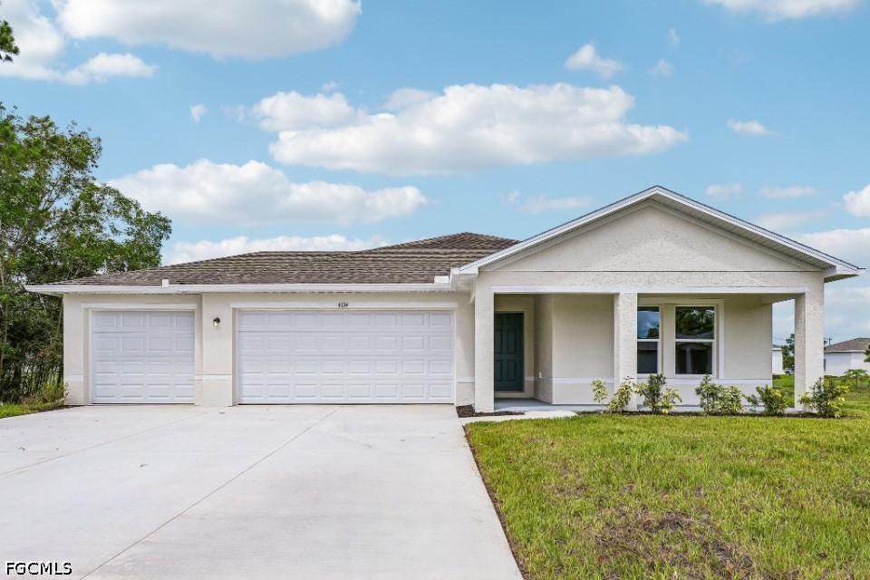 943 Broad St., Lehigh Acres, FL 33974