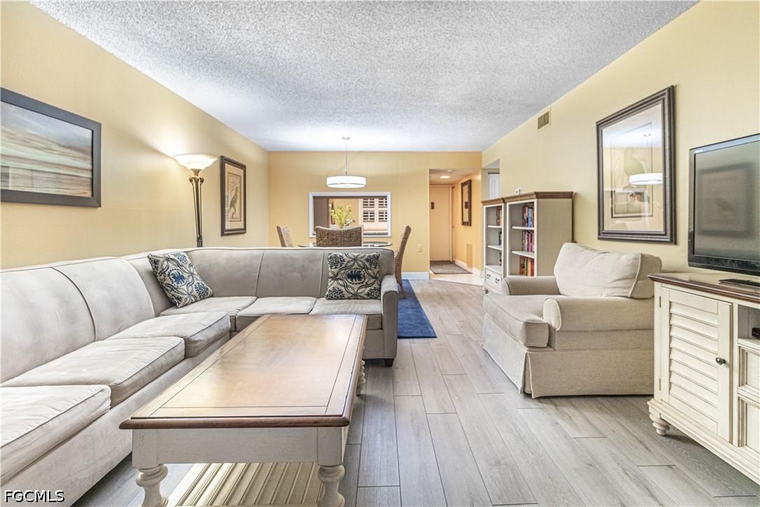1747 Pebble Beach Dr. #315, Fort Myers, FL 33907