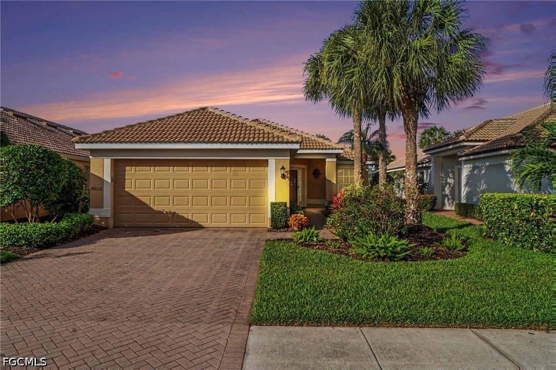 10032 Oakhurst Way, Fort Myers, FL 33913