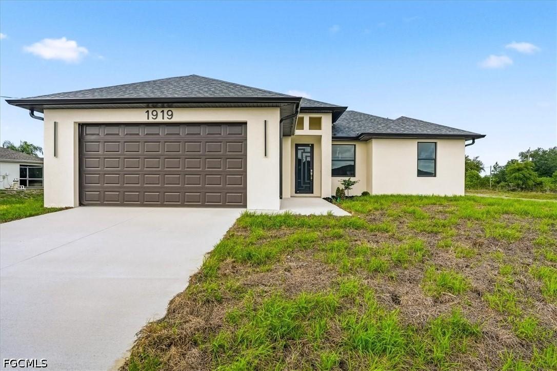 1919 Crawford Ave., Lehigh Acres, FL 33971