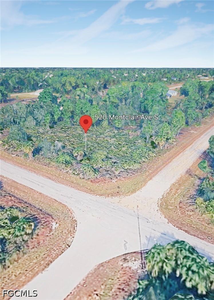 520 Montclair Ave., Lehigh Acres, FL 33974