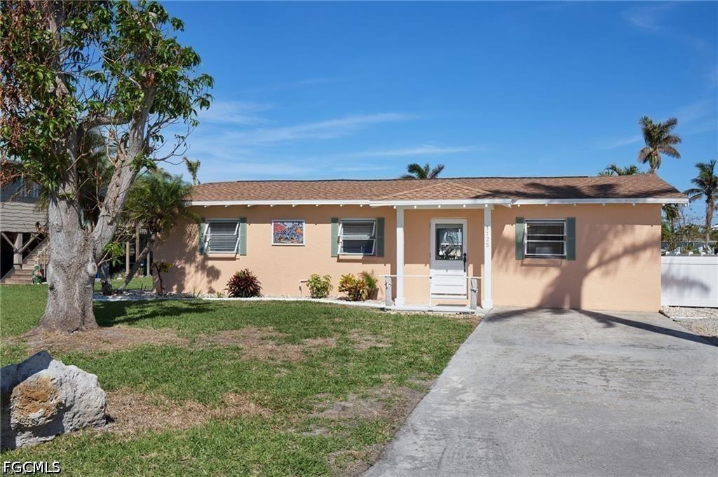 3728 Emerald Ave., St James City, FL 33956