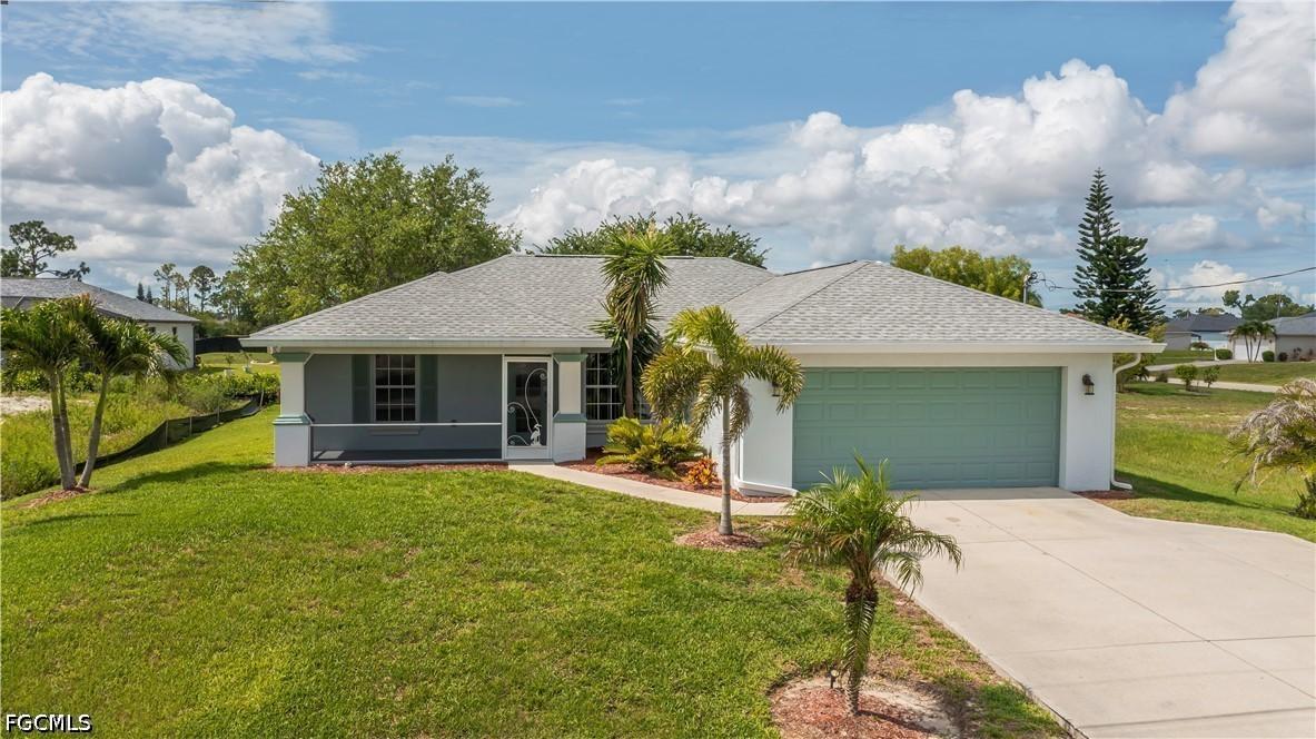 1922 Jacaranda Pkwy., Cape Coral, FL 33993