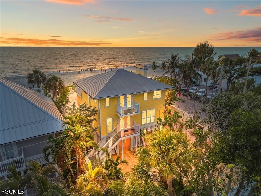 1 Sunset Captiva Ln., Captiva, FL 33924