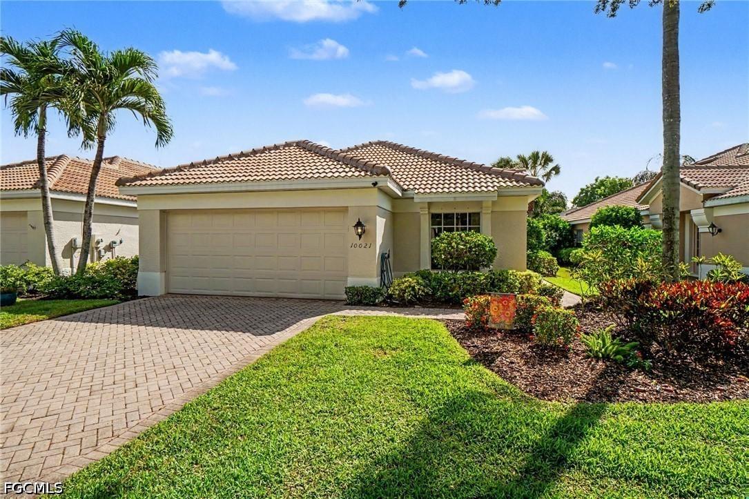 10021 Colonial Country Club Blvd., Fort Myers, FL 33913