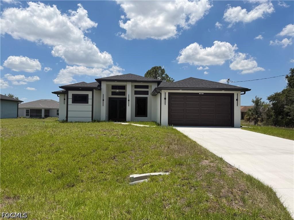 2007 Venice Ave., Lehigh Acres, FL 33971