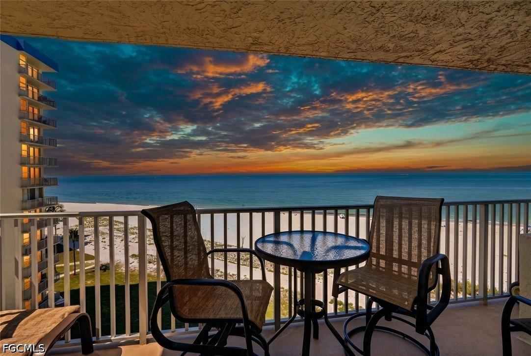 7330 Estero Blvd. #702, Fort Myers Beach, FL 33931