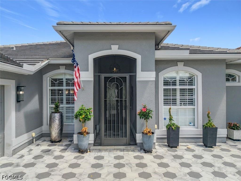 10412 Curry Palm Ln., Fort Myers, FL 33966