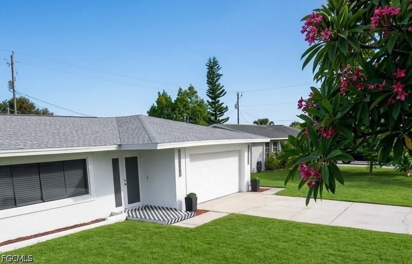 1212 SE 43rd Ter., Cape Coral, FL 33904