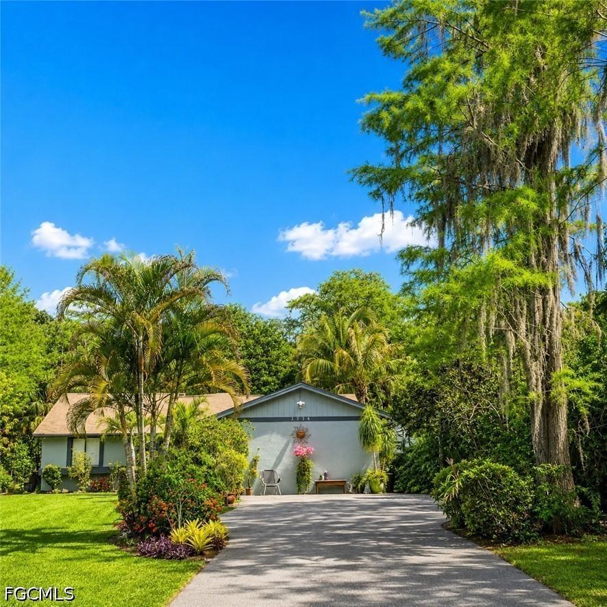 3534 White Blvd., Naples, FL 34117
