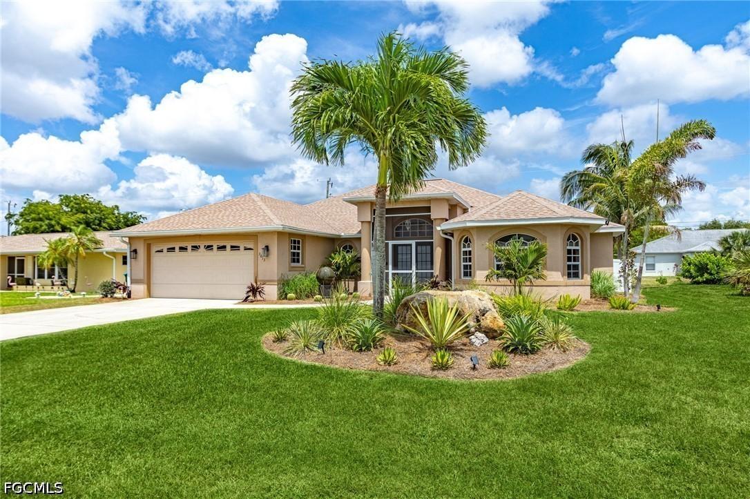 3613 SE 3rd Pl., Cape Coral, FL 33904