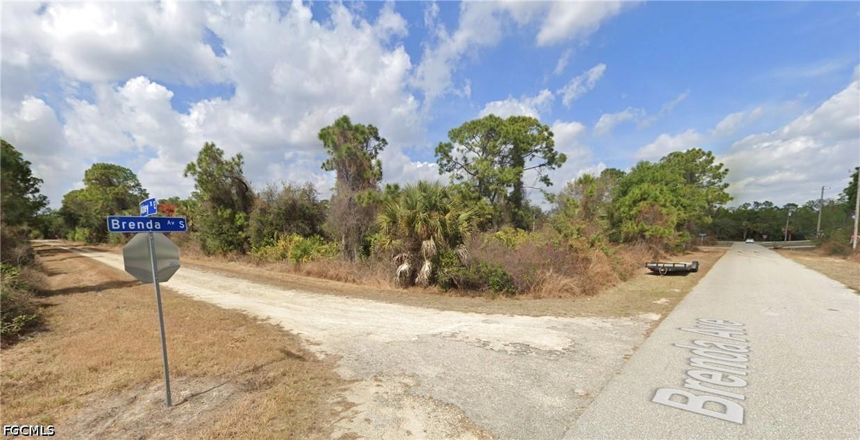 921 Abbey St., Lehigh Acres, FL 33974