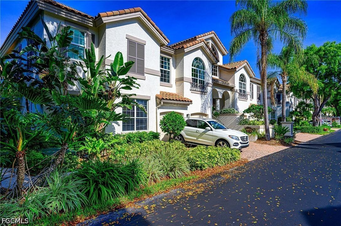 133 Colonade Cir., Naples, FL 34103