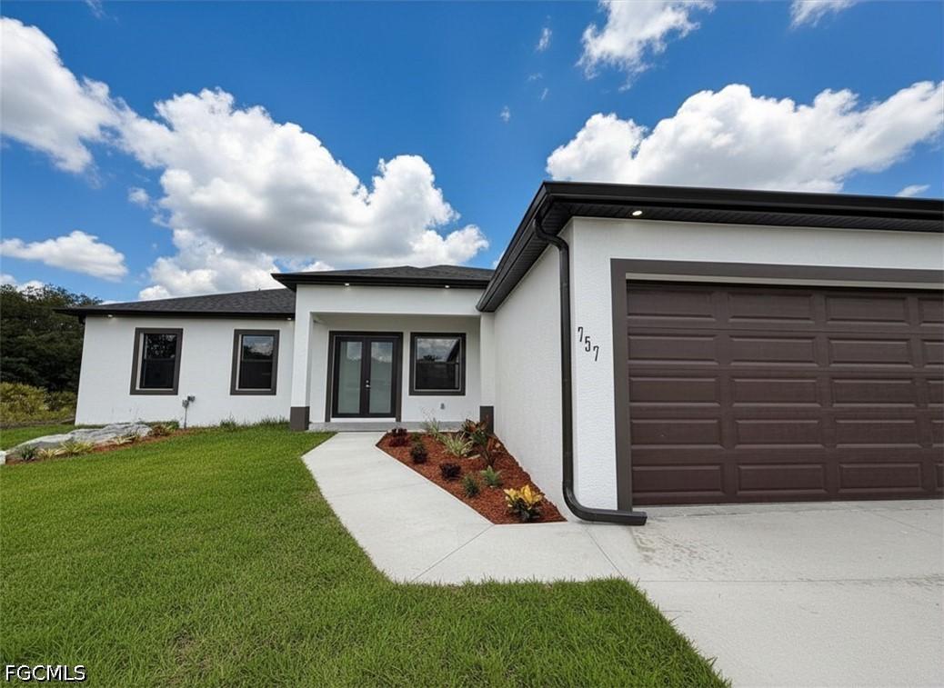 757 Switchboard Ln., Lehigh Acres, FL 33974