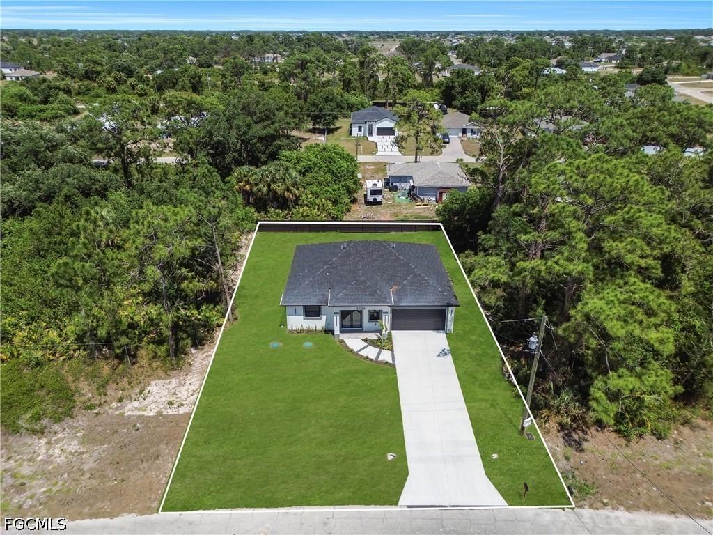 5035 Spinnaker Rd., Labelle, FL 33935