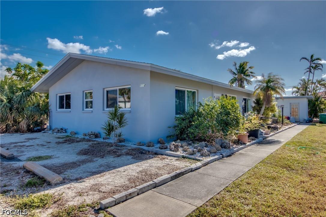 1112 SE 39th Ter., Cape Coral, FL 33904