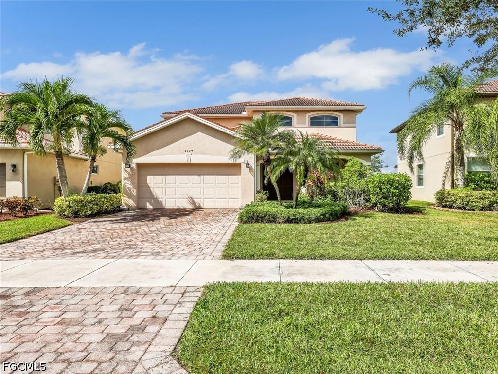 1529 Birdie Dr., Naples, FL 34120