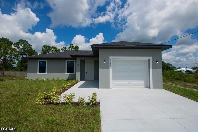 New Construction Homes For Sale This Week That Attend Lehigh Acres Middle School: May 20th to May 26th
