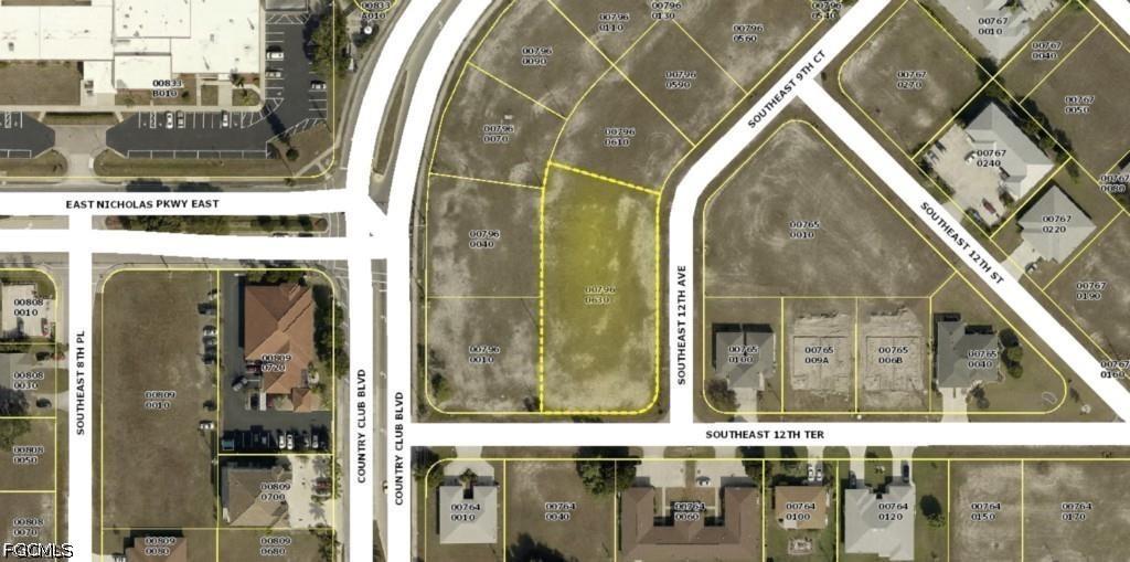 1204 SE 9th Ct., Cape Coral, FL 33990