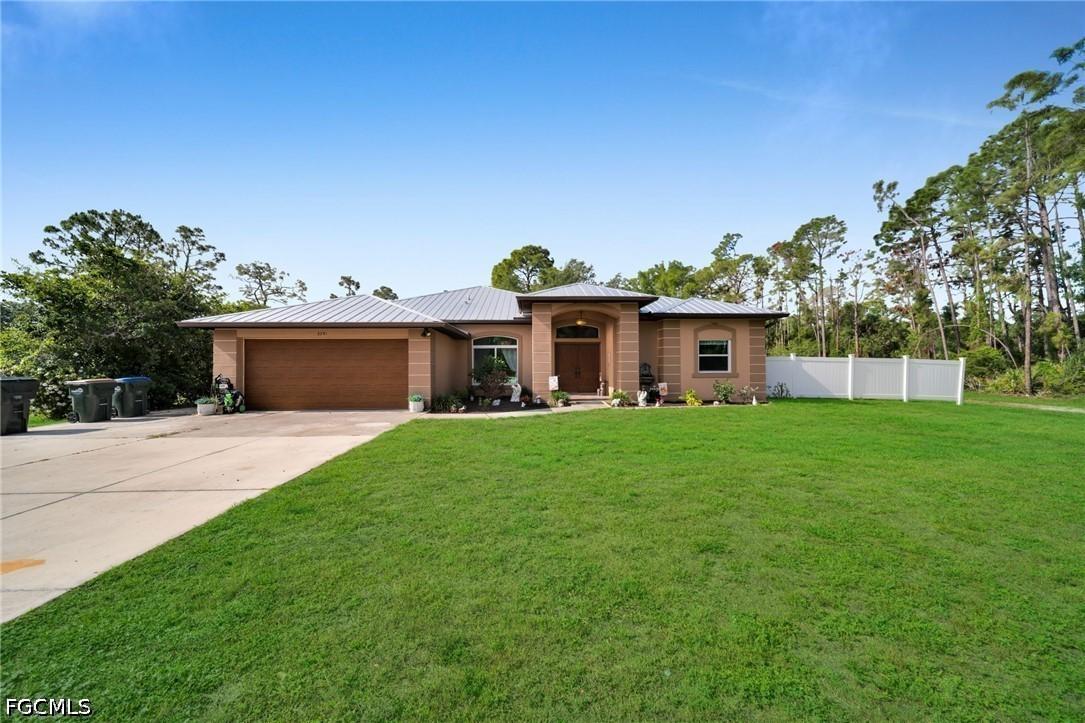 3241 Tropicaire Blvd., North Port, FL 34286