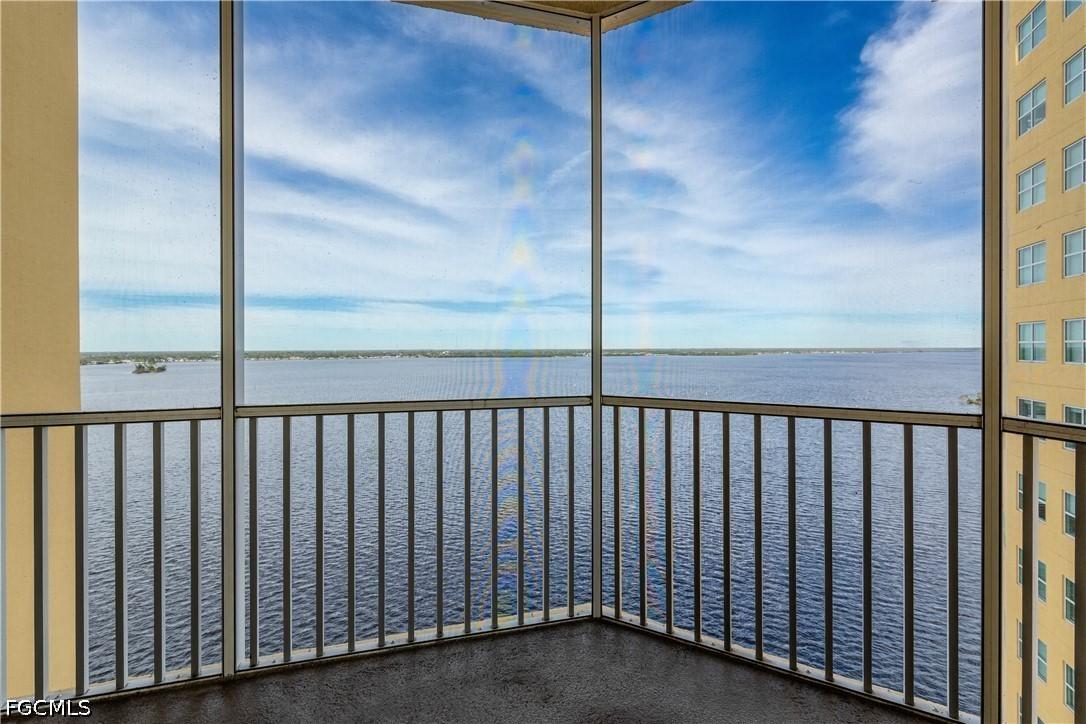 2745 1st St. #1406, Fort Myers, FL 33916