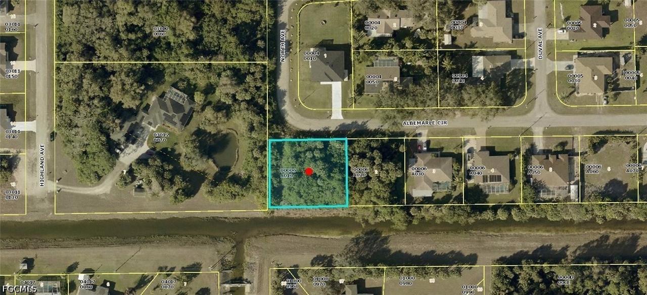 1202 Albemarle Cir., Lehigh Acres, FL 33936