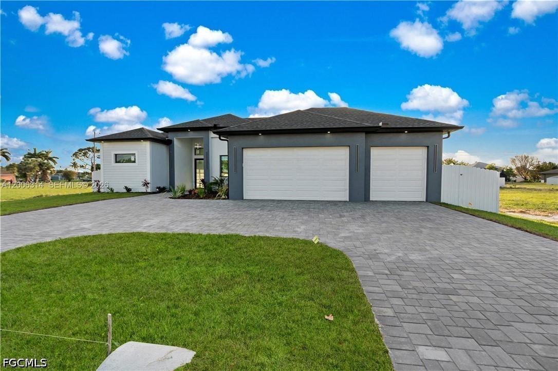 628 Chiquita Blvd., Cape Coral, FL 33993