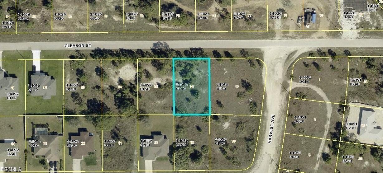 996 Gleason St., Lehigh Acres, FL 33974