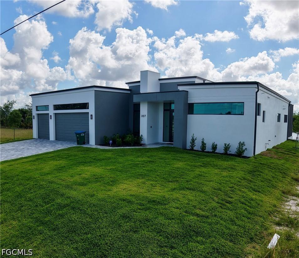 2135 SW 8th Pl., Cape Coral, FL 33991