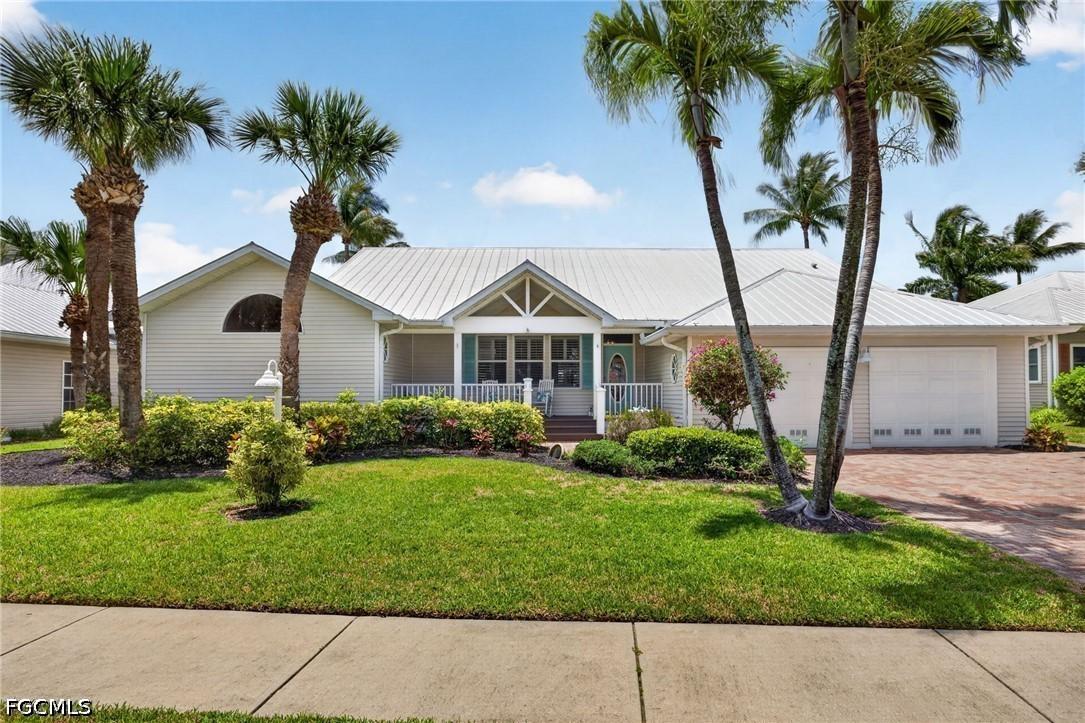 12593 Coconut Creek Ct., Fort Myers, FL 33908
