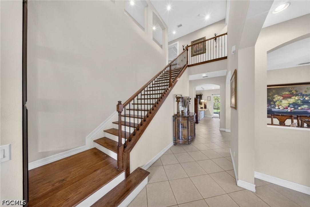 3330 Banyon Hollow Loop, North Fort Myers, FL 33903