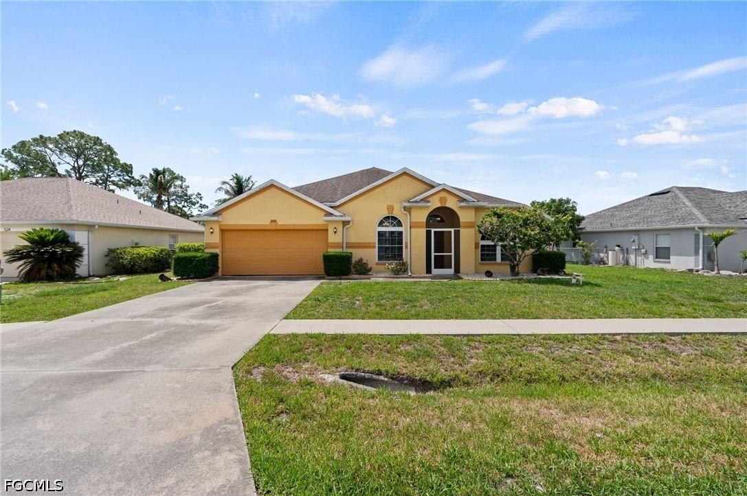 1520 Honor Ct., Lehigh Acres, FL 33971