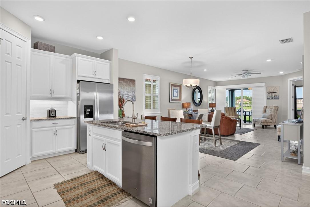 3944 Crosswater Dr., North Fort Myers, FL 33917