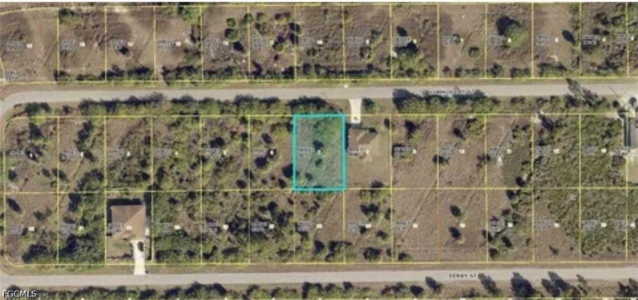 946 Commodore St., Lehigh Acres, FL 33974
