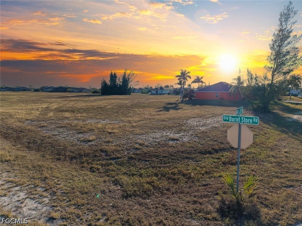 4002 NW 22nd St., Cape Coral, FL 33993