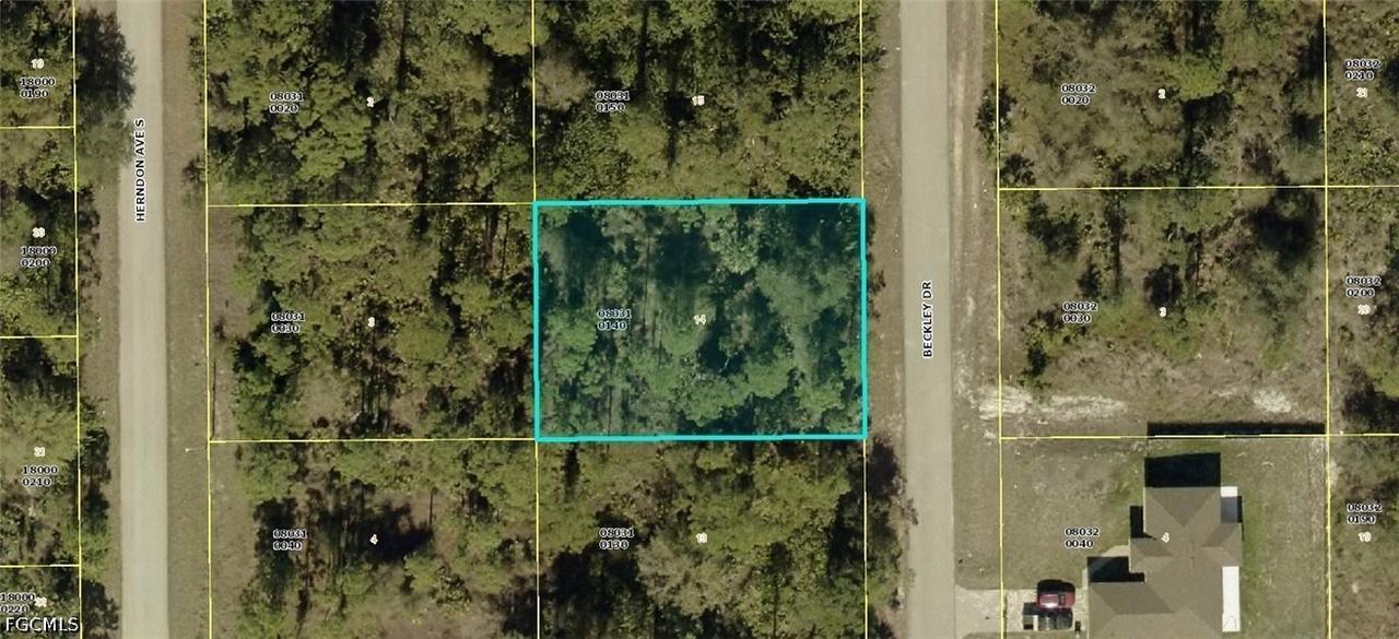 178 Beckley Dr., Lehigh Acres, FL 33974