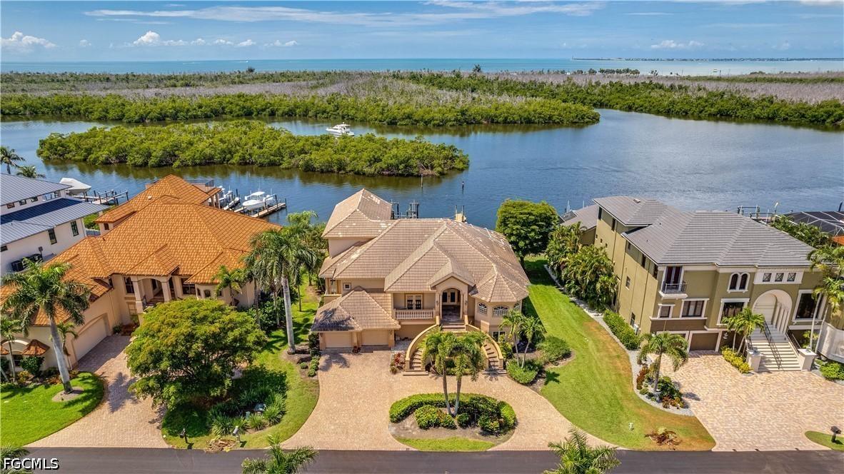 14571 Jonathan Harbour Dr., Fort Myers, FL 33908