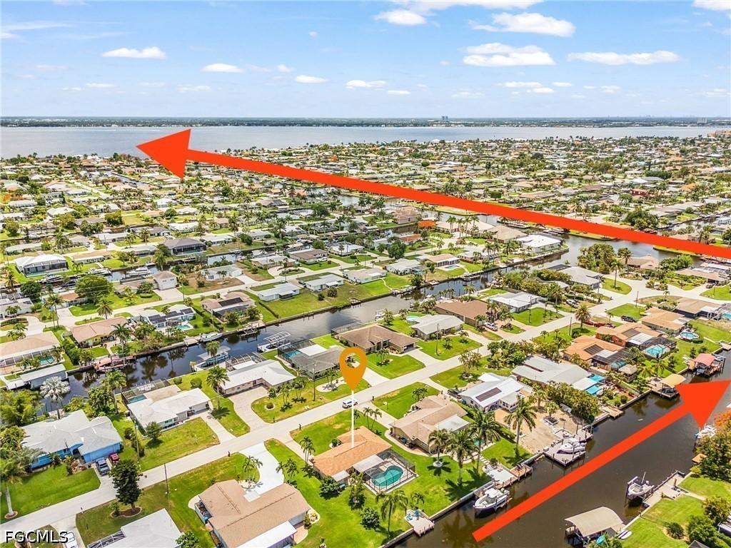 3018 SE 17th Pl., Cape Coral, FL 33904