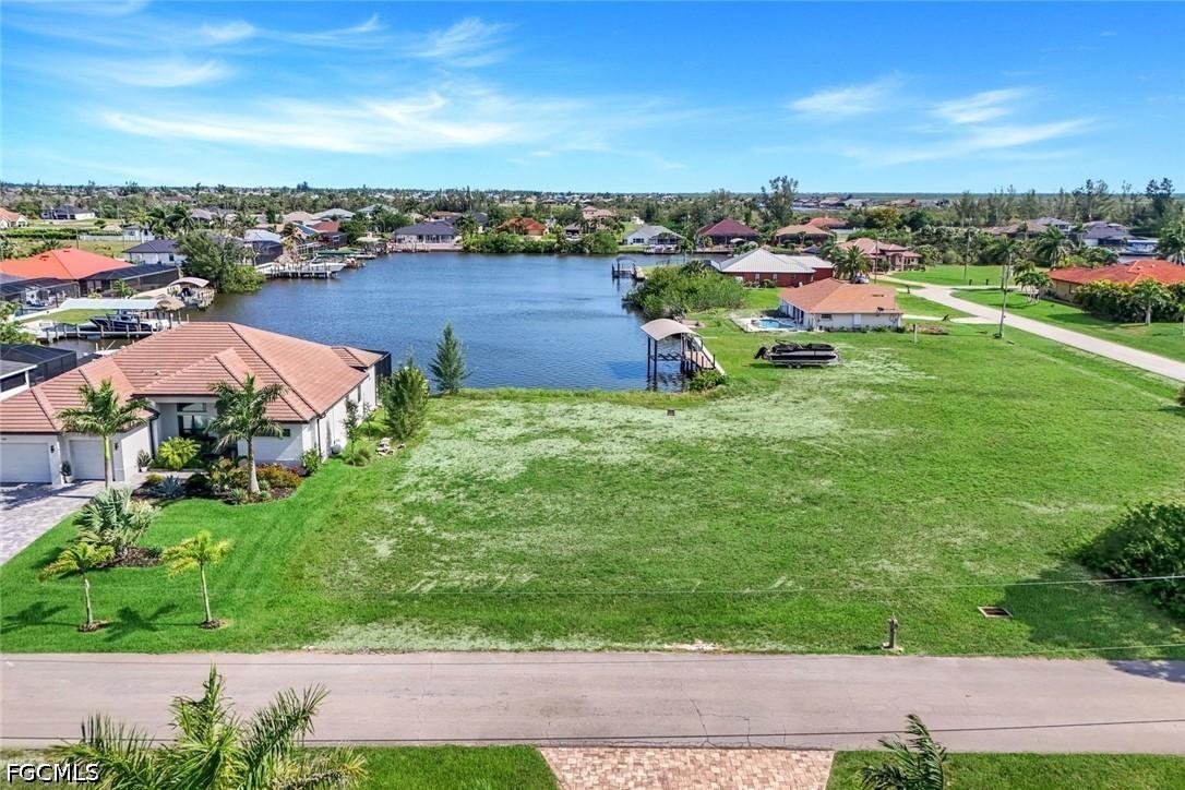 4204 NW 22nd St., Cape Coral, FL 33993