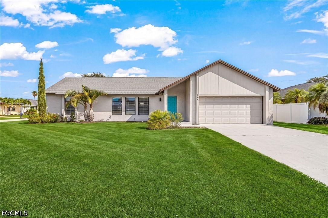 245 SW 44th Ter., Cape Coral, FL 33914