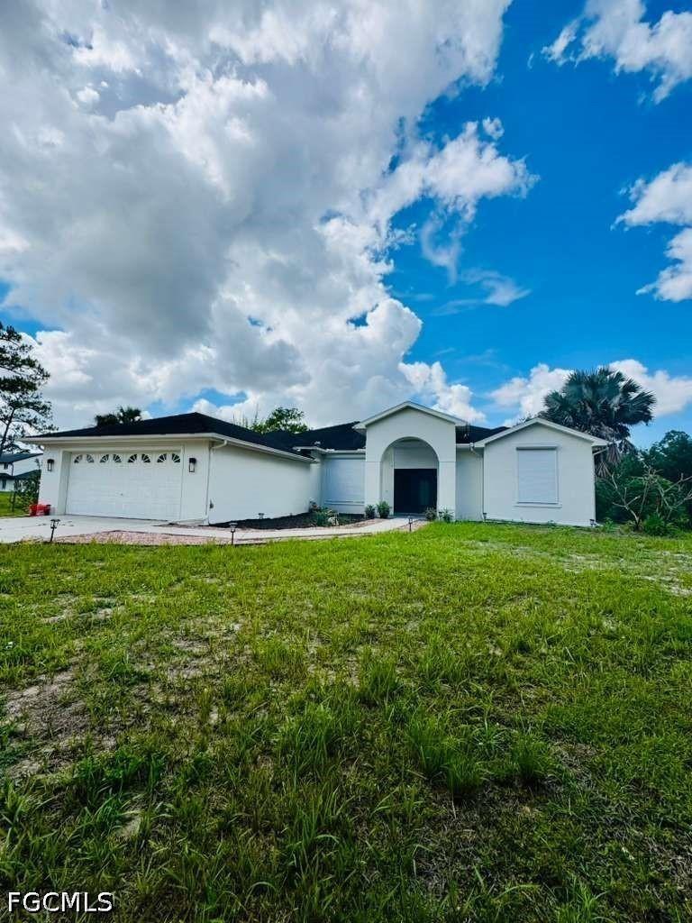 2224 Wellington Ave., Alva, FL 33920