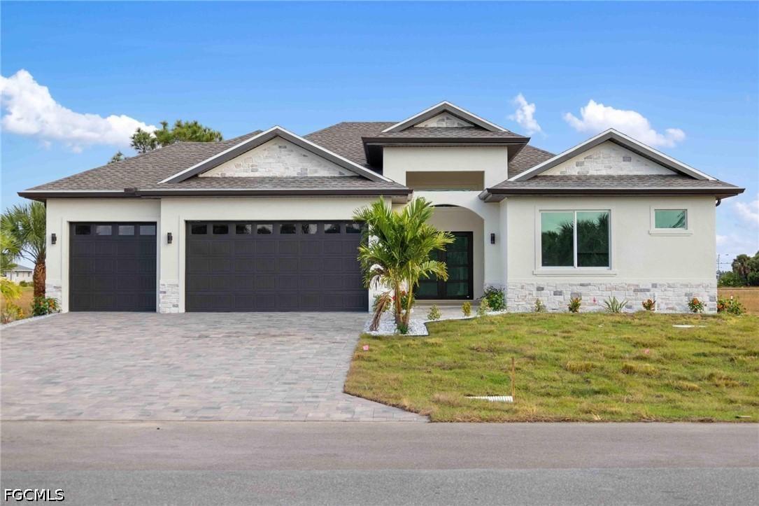 38 Lark Dr., Placida, FL 33946