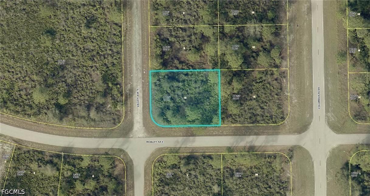627 Valley Ave., Lehigh Acres, FL 33974