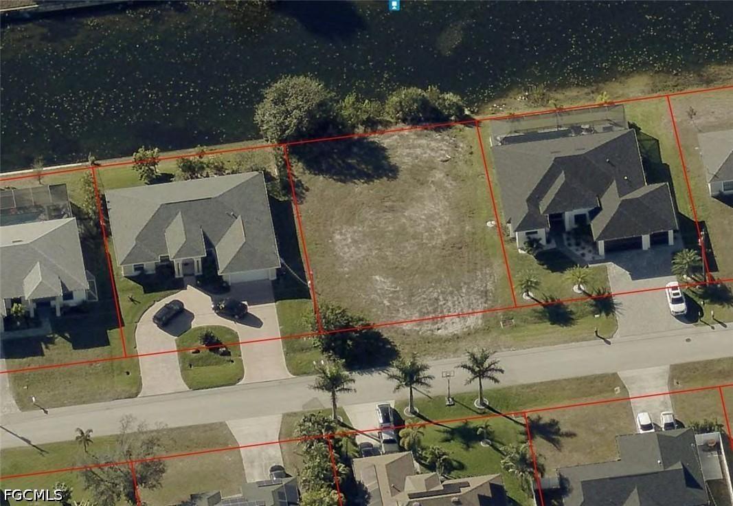 814 SW 31st Ter., Cape Coral, FL 33914