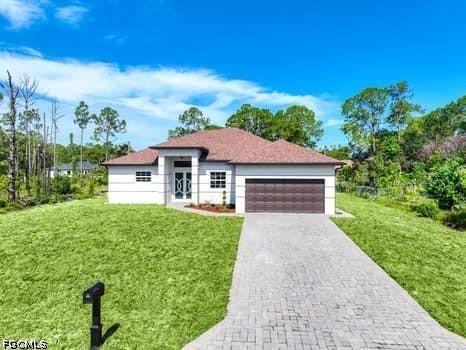 1511 Rush Ave., Lehigh Acres, FL 33972