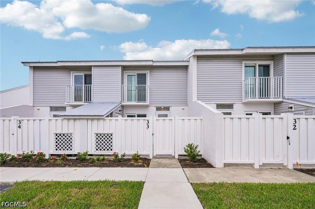 18010 San Carlos Blvd. #33, Fort Myers Beach, FL 33931