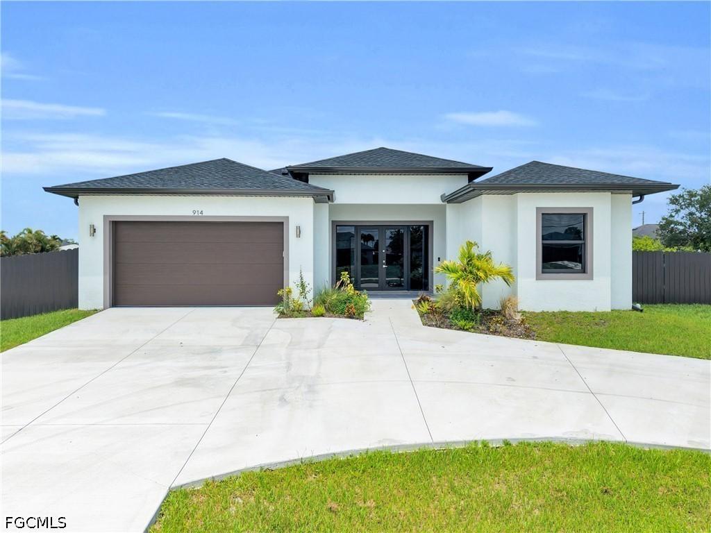 914 Chiquita Blvd., Cape Coral, FL 33993